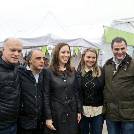 Vidal, Petrovich y Urreli se sumaron a una jornada de vacaciones de invierno en Lanús