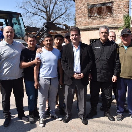 Ritondo supervisó el derribo del búnker 80