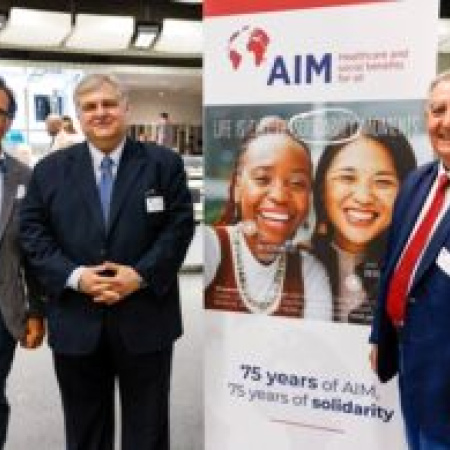 El mutualismo argentino, protagonista en Europa