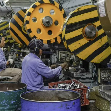 Once de cada cien industrias argentinas dejaron de exportar en el primer semestre de 2025