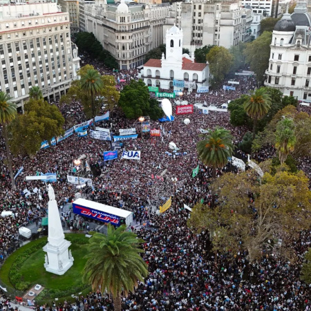 Docentes universitarios anunciaron una nueva Marcha Federal Universitaria y un paro por 48 horas