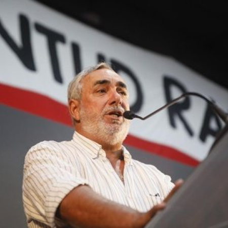 Intendentes radicales bonaerenses rechazan un acuerdo con Milei y apuestan a una opción de centro