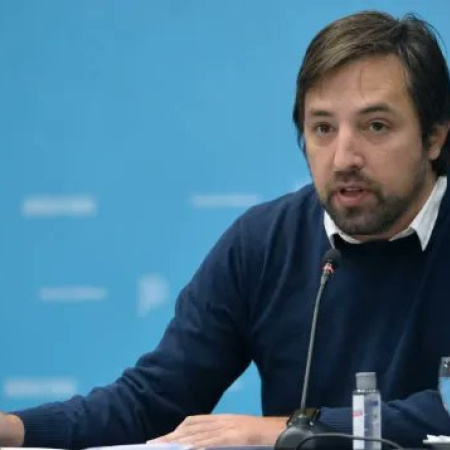 Kreplak acusó al Gobierno nacional de usar una deuda “inventada” para justificar cierres y recortes en salud