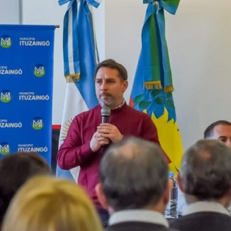 Mi Ituzaingó Digital: Descalzo lanzó una app para acercar el Municipio a los vecinos