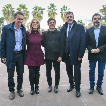 Kicillof y Massa relanzan la campaña en la Primera Sección y buscan cerrar la interna