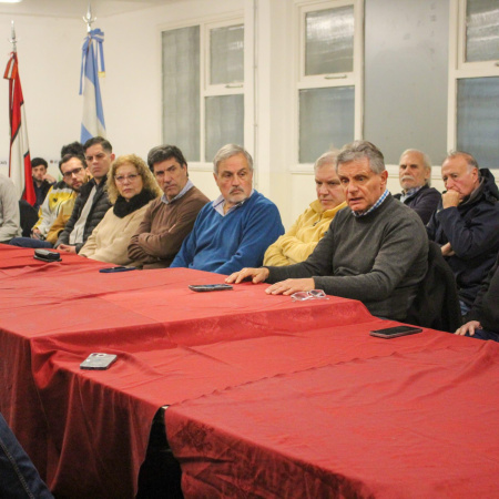 Pulti se reunió con los presidentes de 25 clubes: “El deporte no es un gasto sino una inversión”