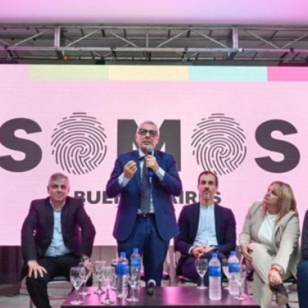 Una boleta rosa para marcar diferencia: la estética de "Somos Buenos Aires"