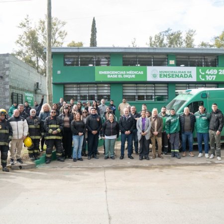Ensenada inauguró nueva base de ambulancias en El Dique