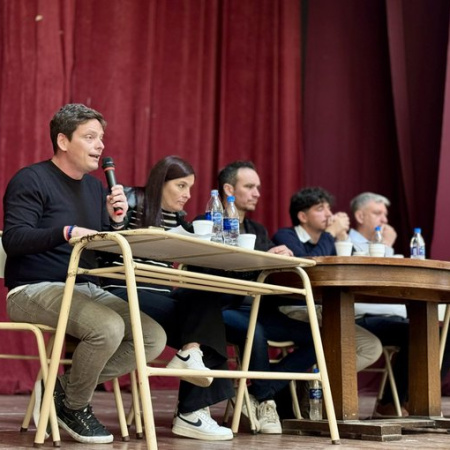 Nicoletti: “La gente está harta de los extremos”