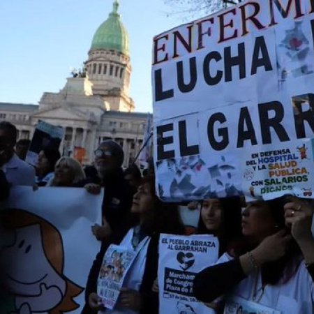 Garrahan y universidades: el Gobierno tiene hasta el 11 de septiembre para definir si veta las leyes