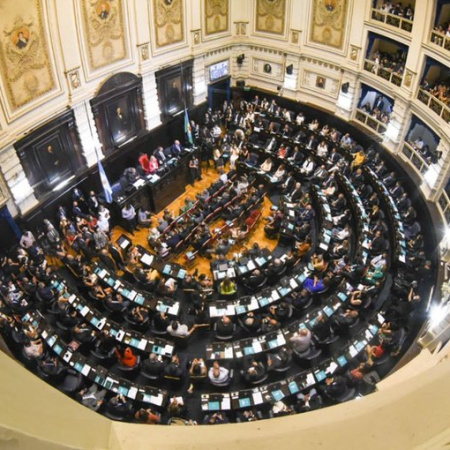 La jugada maestra del peronismo bonaerense: control del Senado y avance en Diputados