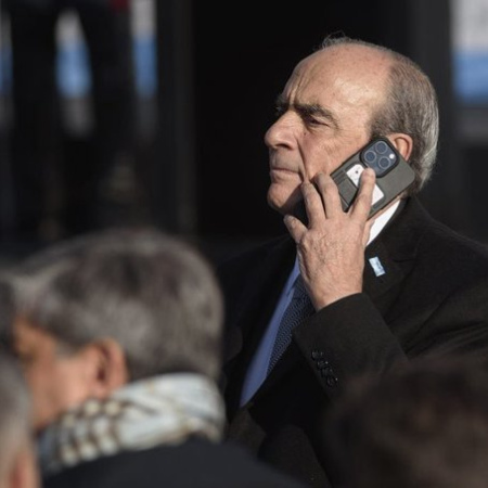 Francos admitió soberbia en el Gobierno y reconoció que los resultados económicos “no llegan a la gente”