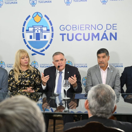 Tucumán: Jaldo reactivó 135 viviendas con una inversión de más de $6.700 millones