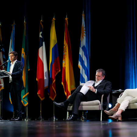Kicillof participó de la jornada “Democracia siempre" en Nueva York