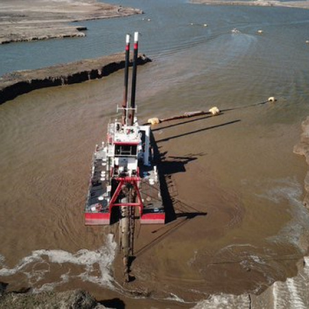 El Gobierno reanudó el dragado del Río Salado: alivio para productores en medio de inundaciones