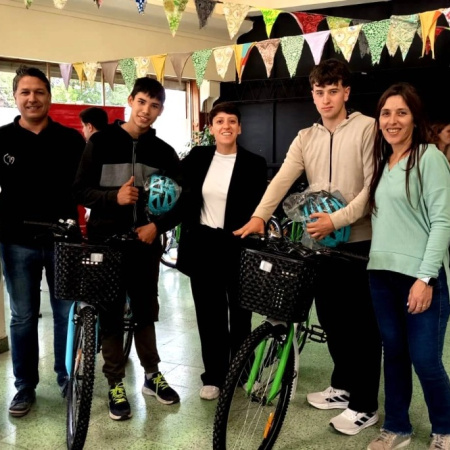 “Pedaleá la Provincia”: Chaves impulsa transporte saludable entre jóvenes