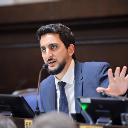 “Se debe atacar el narcotráfico como un enemigo de guerra y sin piedad”, dijo Esper