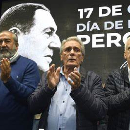 La CGT conmemoró el 17 de Octubre y advirtió: "La primera reforma laboral tiene que ser bajar la jornada"
