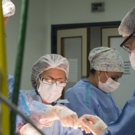 La Provincia lanzó una "maratón quirúrgica" para operar a 1000 pacientes de vesícula