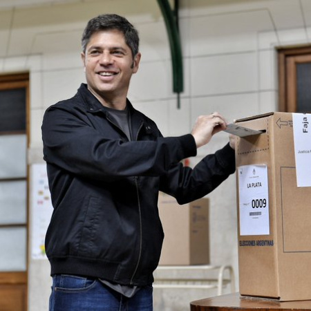 Kicillof: “Estamos votando qué va a pasar en la Argentina, y eso se resuelve en las urnas”