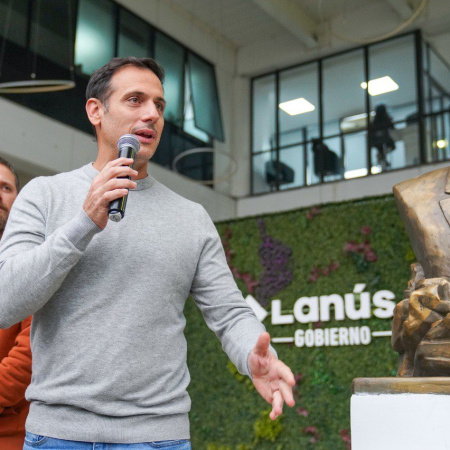 "Vamos a trabajar para construir una alternativa a esta realidad cruel e individualista"