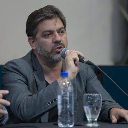 Carlos Bianco: “El Presidente le tiene pánico al gobernador Kicillof”