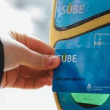 Boleto gratuito para trabajadores de la salud: presentan un proyecto clave en la Legislatura