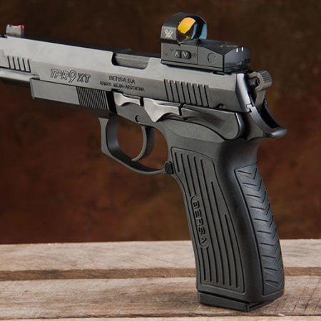 Polémico: el Gobierno habilitó la compra y tenencia de fusiles semiautomáticos para civiles