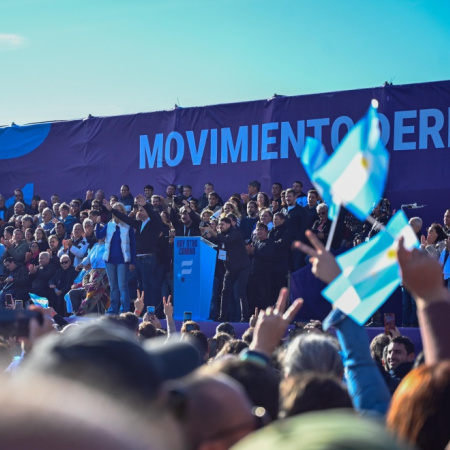 “La reconstrucción será con Axel”: intendentes bonaerenses reafirmaron su compromiso con el gobernador