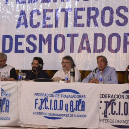 Aceiteros en pie de lucha: paro contra la reforma laboral de Milei