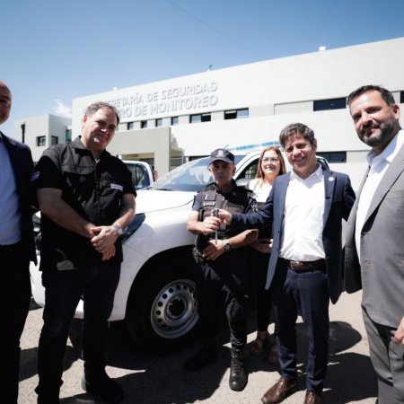 Kicillof: "Pese a Milei, seguimos trabajando"