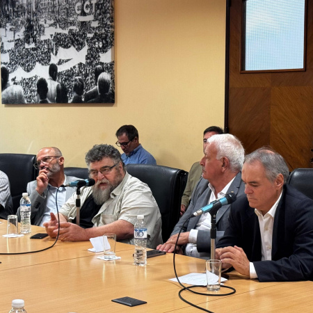 La CGT y empresarios PYME sellan una agenda común para enfrentar la reforma laboral del Gobierno