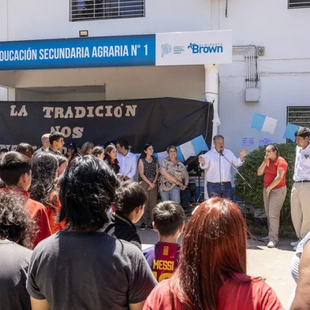 Almirante Brown: Cascallares refuerza la infraestructura educativa rural con un Plan Integral de Obras