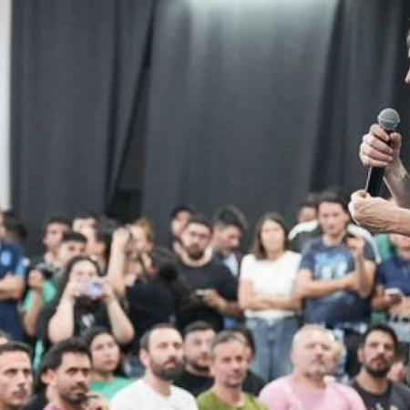 “El cuero lo pone ella”: Máximo Kirchner reivindicó el liderazgo de Cristina frente a la derrota