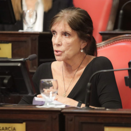 Teresa García cruzó a Alberto Fernández: "Debiera guardar silencio"