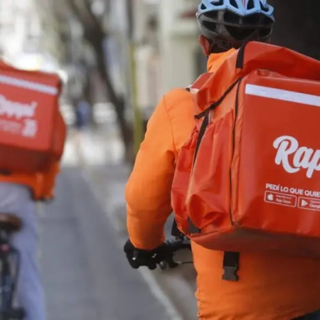 La Provincia busca regular el trabajo en plataformas digitales