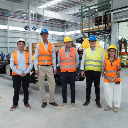Zárate afianza su perfil industrial con un acuerdo clave junto a Mercedes-Benz