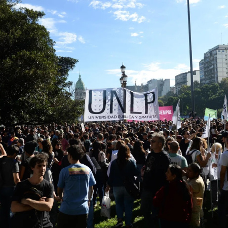 Nuevo revés para Milei: cautelar obliga a aplicar la Ley de Financiamiento Universitario