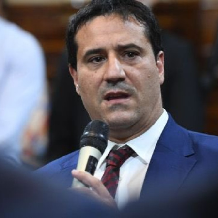 Abad puso en duda la autodeterminación en Venezuela