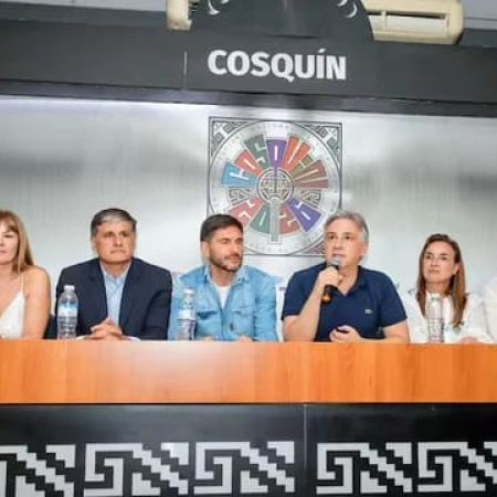 Gobernadores del interior se plantan ante Milei por la reforma laboral y la coparticipación