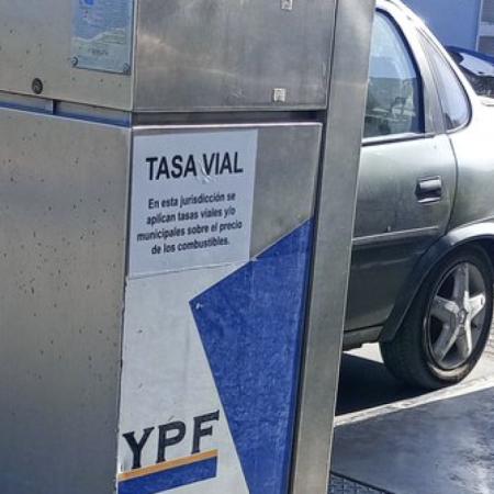 YPF cobró una tasa de Pinamar en una estación de Madariaga y desató un conflicto municipal