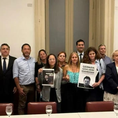 Familiares de detenidos en Venezuela piden apoyo a legisladores para reunirse con Milei