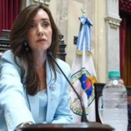 Villarruel ironizó sobre el viaje de la esposa de Adorni en el avión presidencial y volvió a exponer la interna libertaria