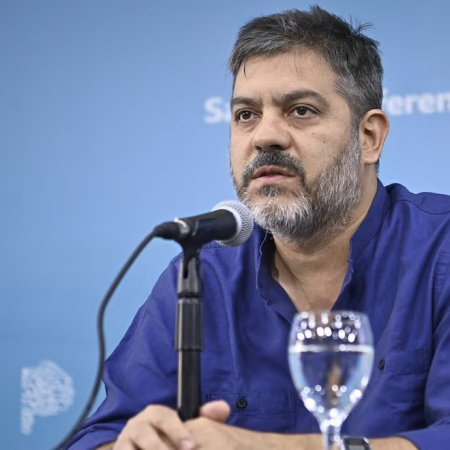 Bianco apuntó a Milei y defendió la oferta paritaria del Gobierno bonaerense