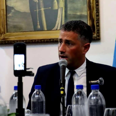 “Acá hay un estado presente”: Walker abrió las sesiones ordinarias en Pila