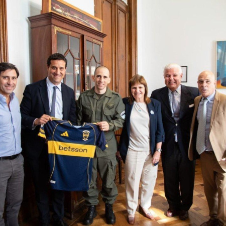 Abad recibió a Nahuel Gallo y reclamó por presos políticos