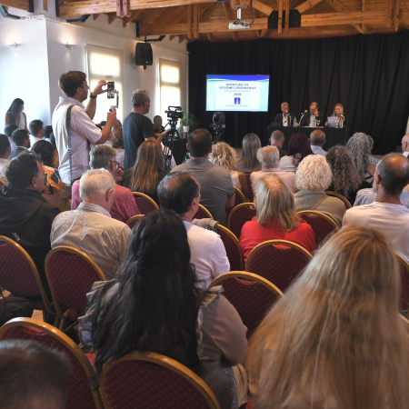 Arranz y Menéndez abrieron sesiones con foco en obras, desarrollo urbano y recursos propios