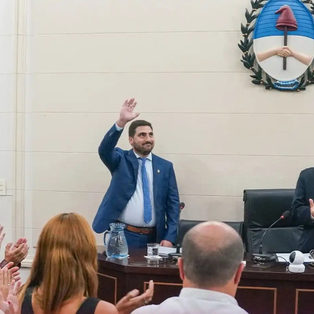 Egüen denunció un acuerdo entre LLA y el kirchnerismo para "bloquear" su gestión