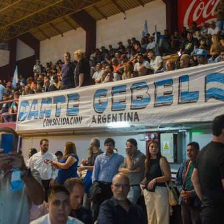 Sin Dante Gebel, su armado político reunió a 4.000 personas en Lanús y presiona por una definición