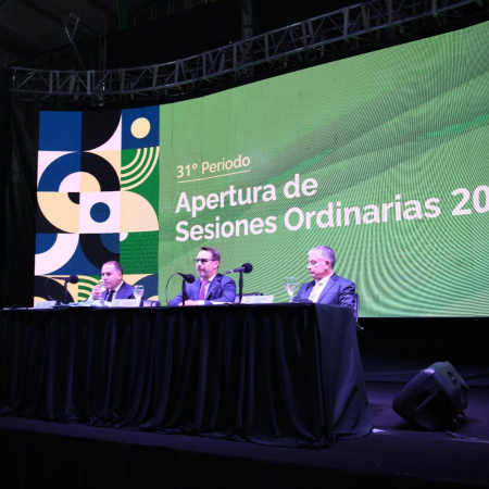 Descalzo abrió sesiones con críticas a Nación y una agenda centrada en obras y servicios